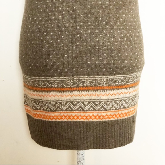 UNIQLO SWEATER COLLECTION Wool Blend Fair Isle Short Sleeve Tunic Sweater Dress - Picture 13 of 16